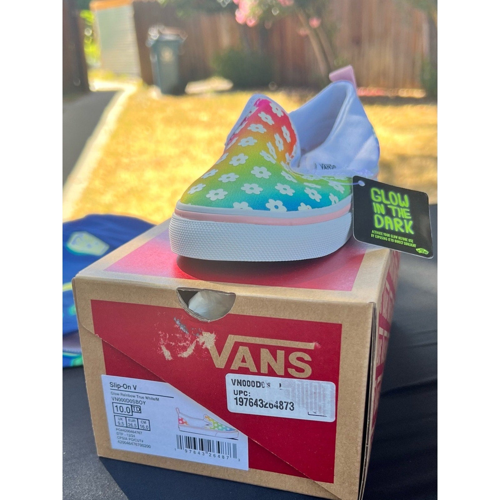 Vans Kids Glow-in-the-Dark Floral Slip-On - Rainbow White