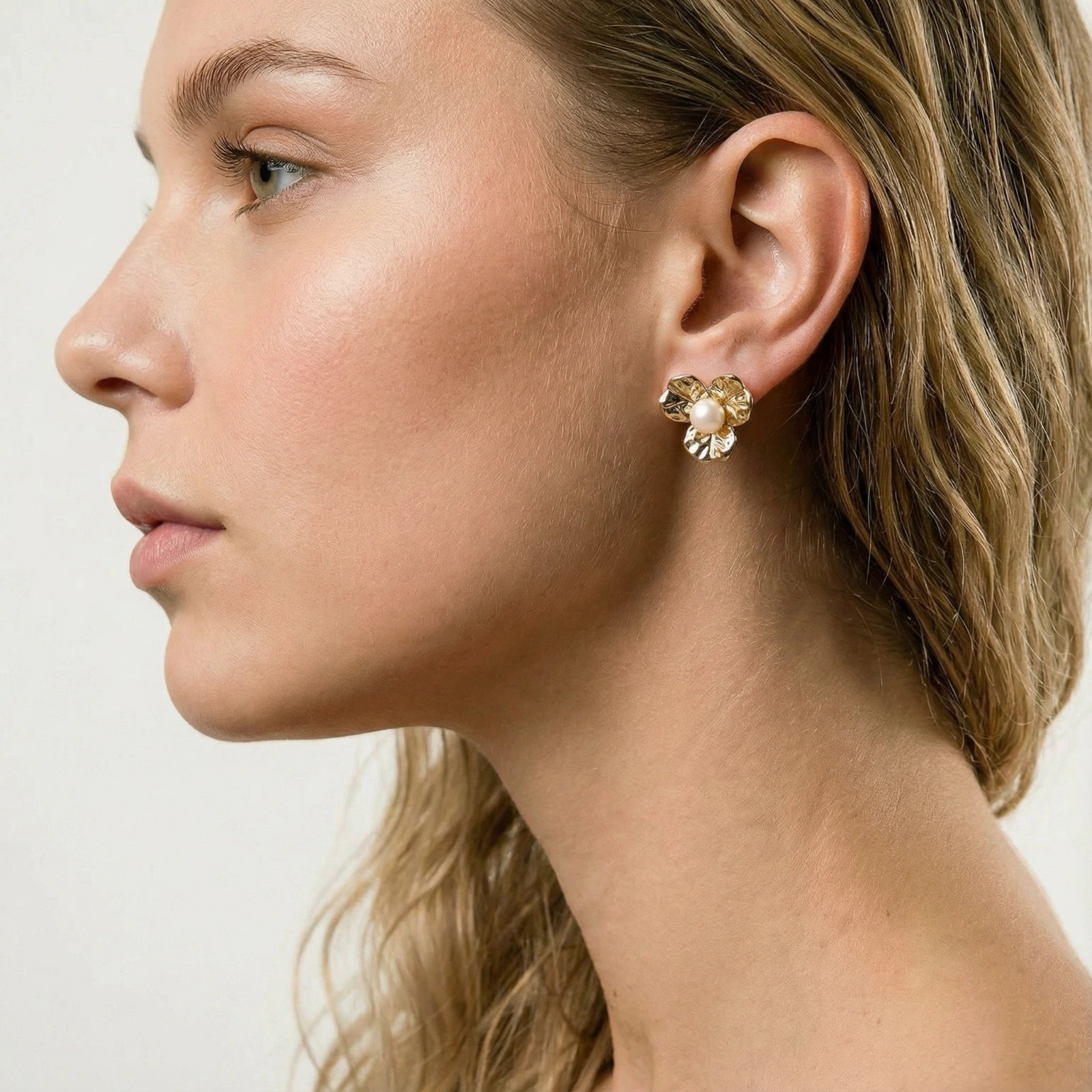 Bloom Pearl Studs | Doe and Kin