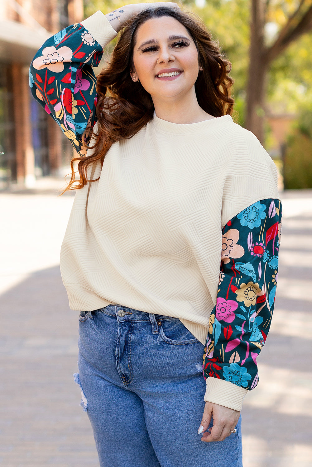 White Floral Patchwork Sleeve Textured Plus Size Pullover Top-3