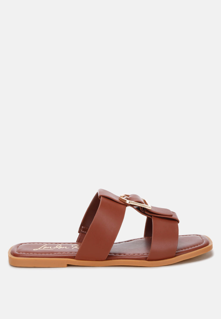 Hunab Gladiator Flat Slip Ons