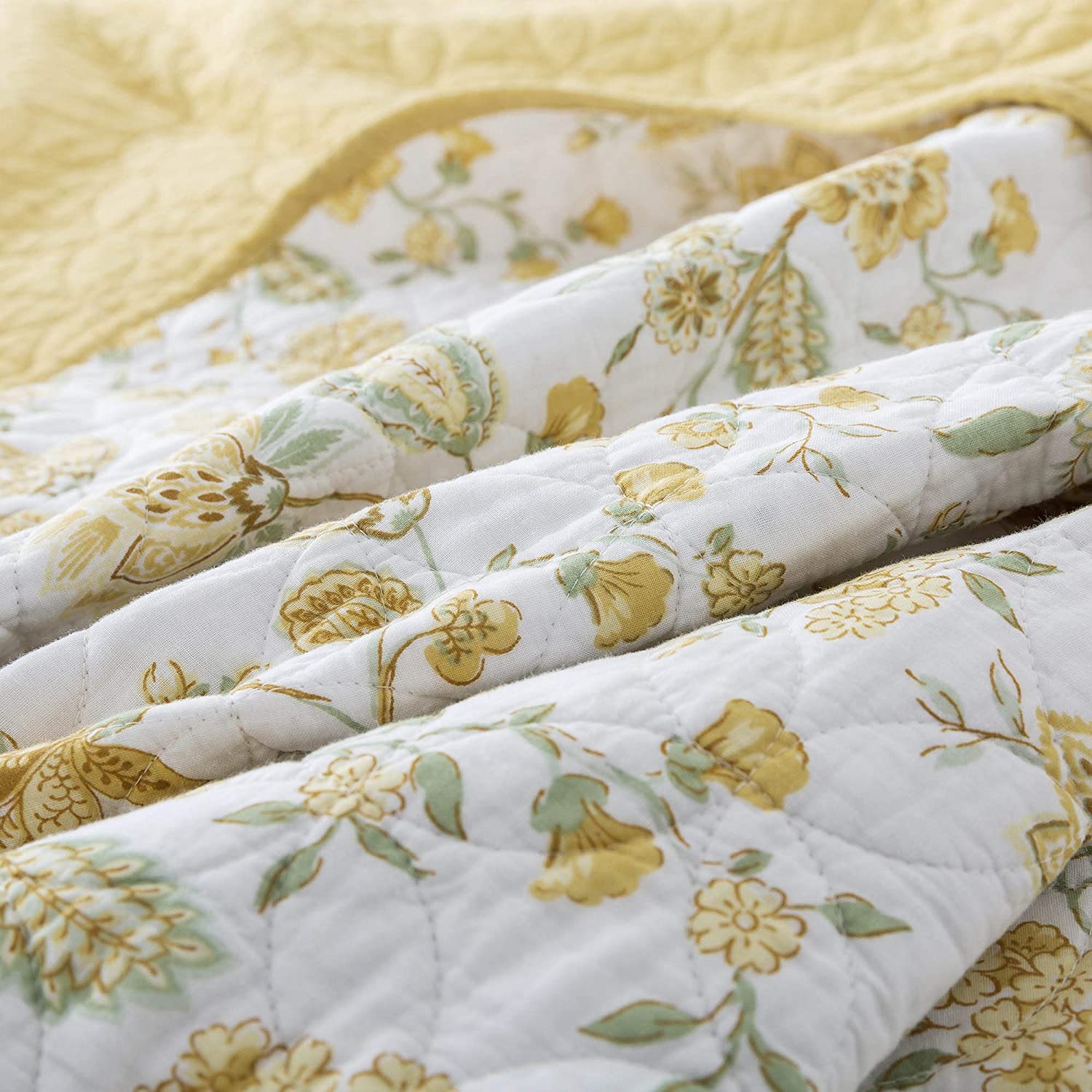 Kasentex Reversible Lightweight Cotton Floral Bedding Set Twin/Queen/King - Comfortable Home Bedding