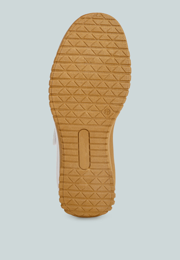 Kairus Adjustable Strap Closure Sneakers